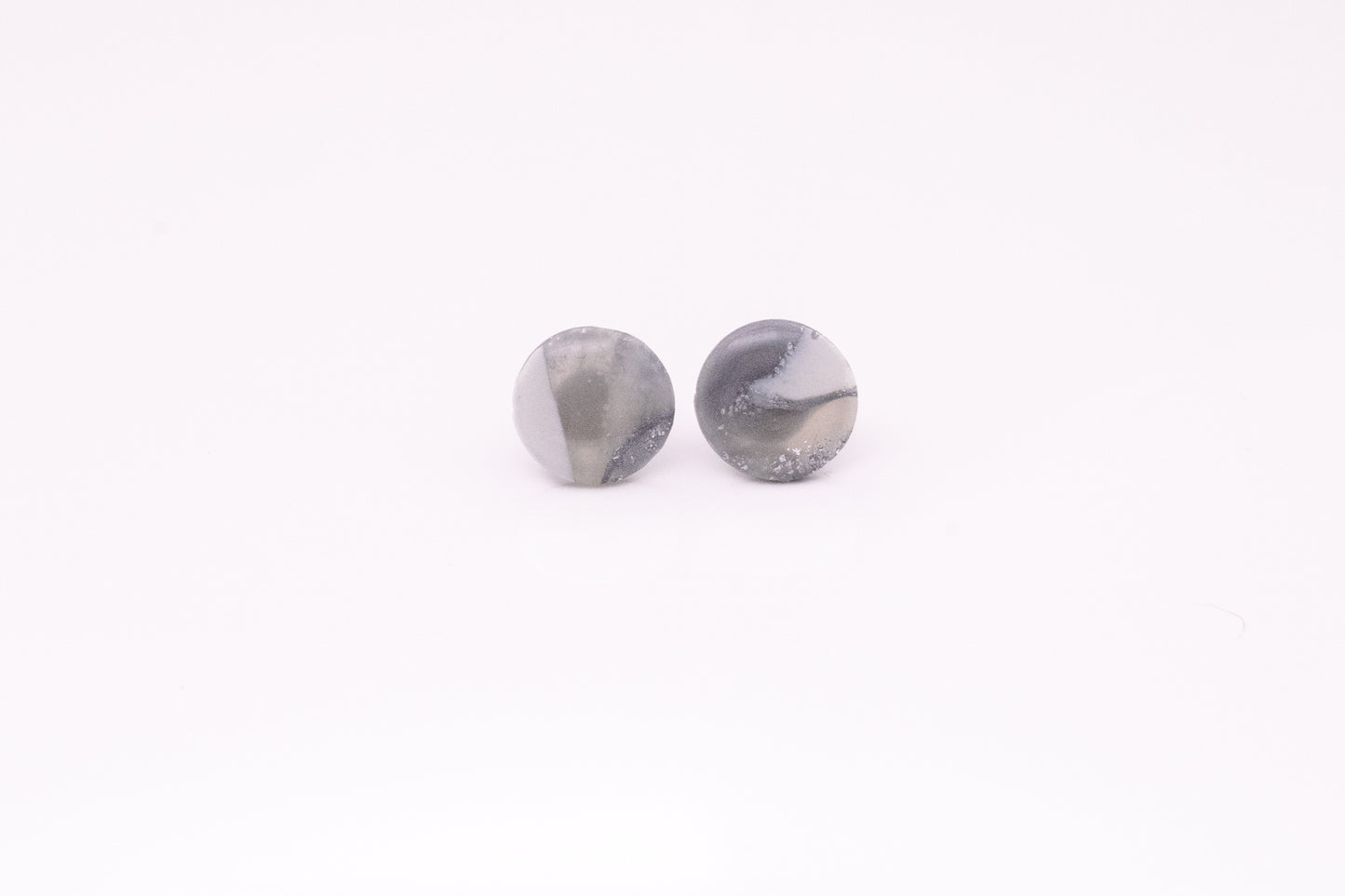 Silverstone Studs