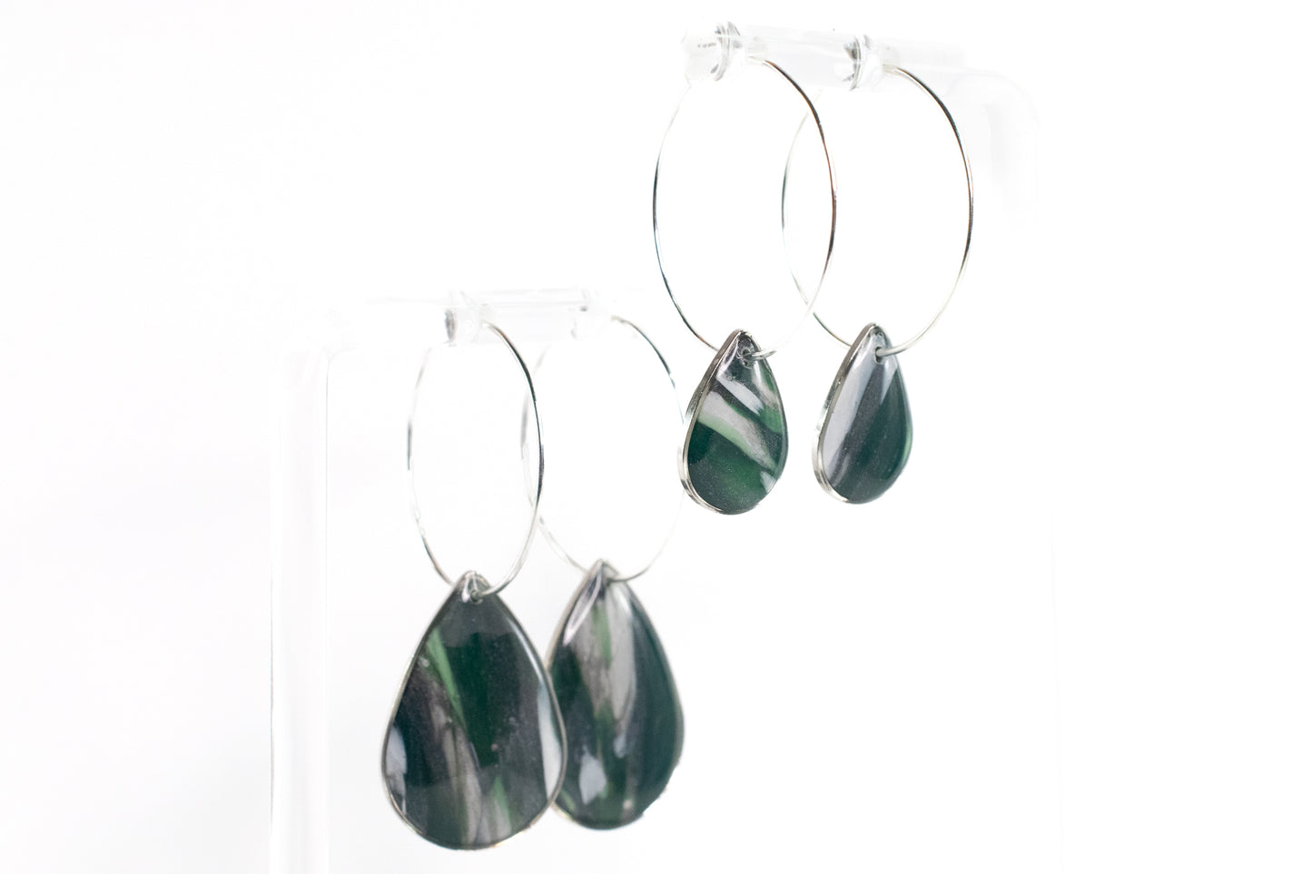 Raindrop Hoop - Green/Silver/White