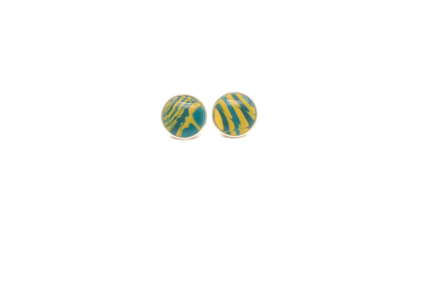 Bezel Studs