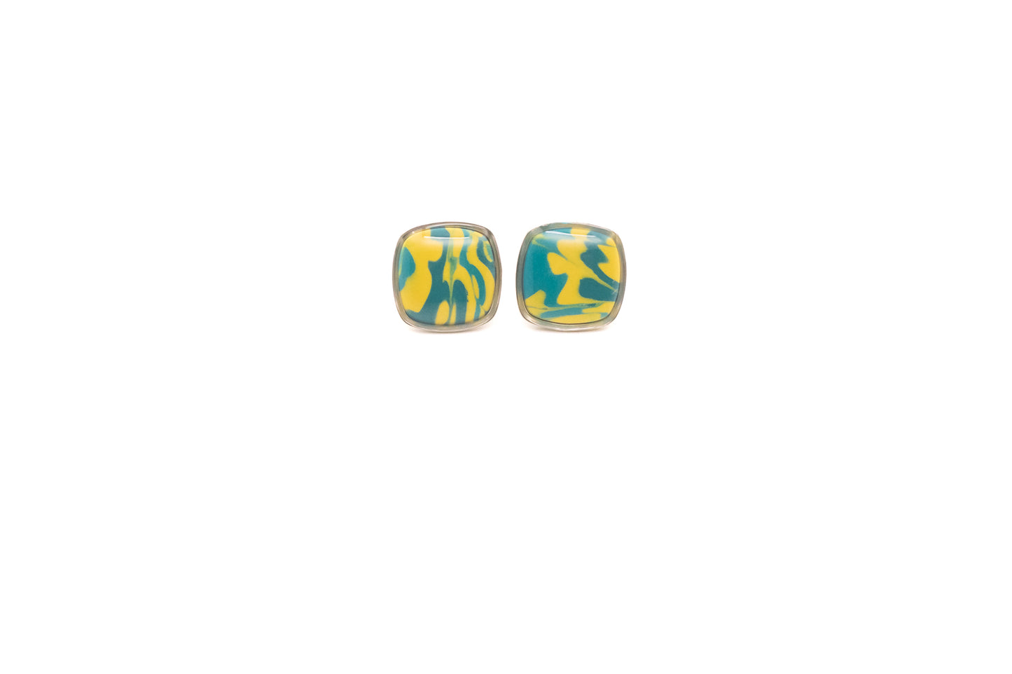 Bezel Studs